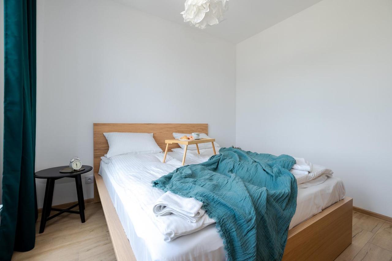Shortstaypoland Pileckiego Warsaw Exterior photo